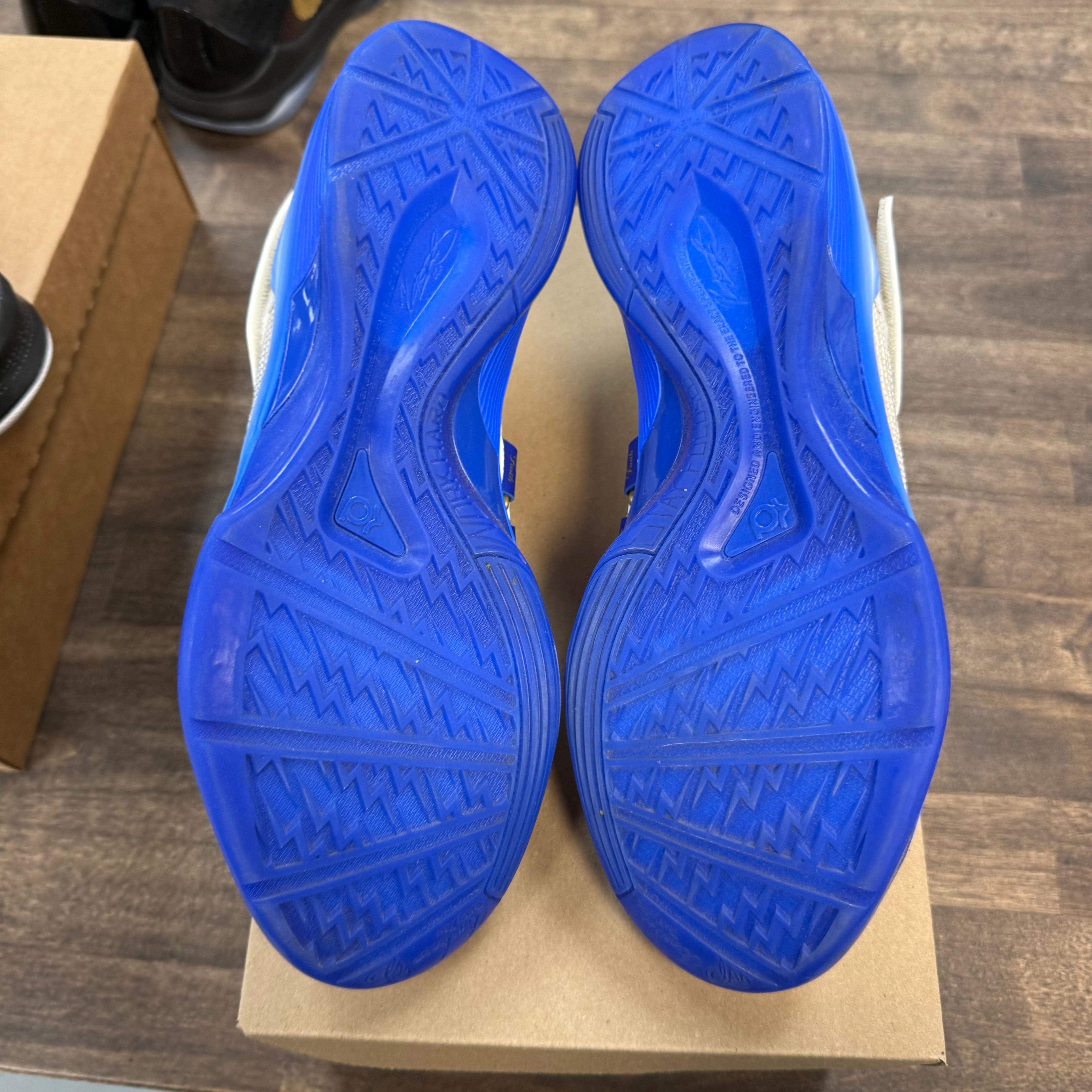 Nike Real MVP KD 4 (USED, No Box) Size 11 (Pre-Owned) - Image 5