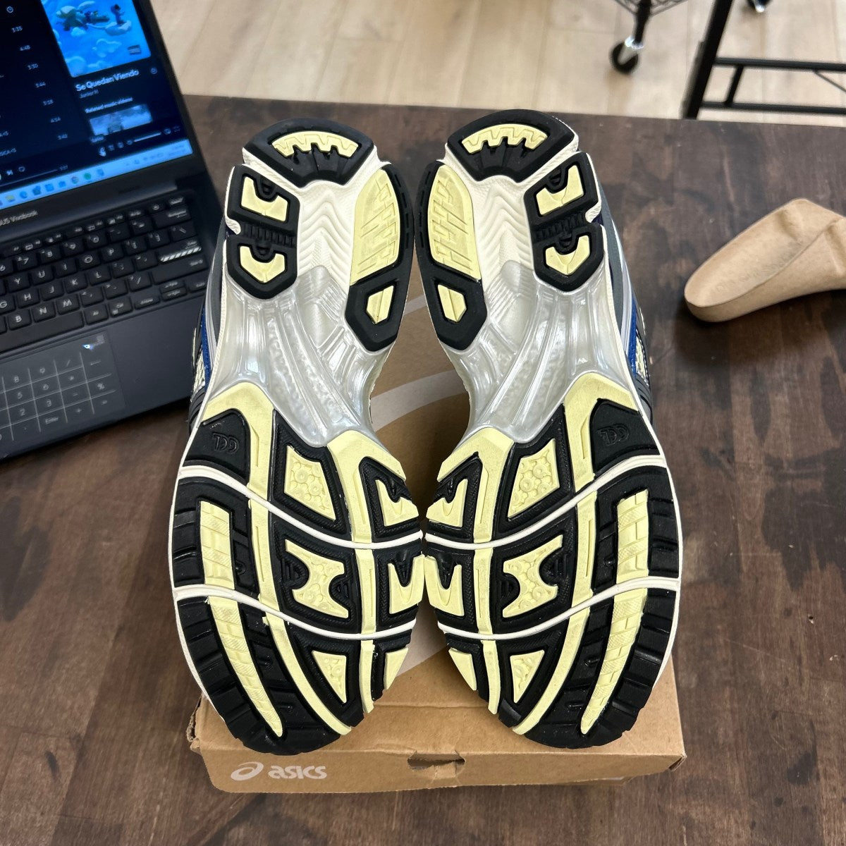 ASICS Gel-Kayano 14 Soft Yellow Asics Blue - Image 5