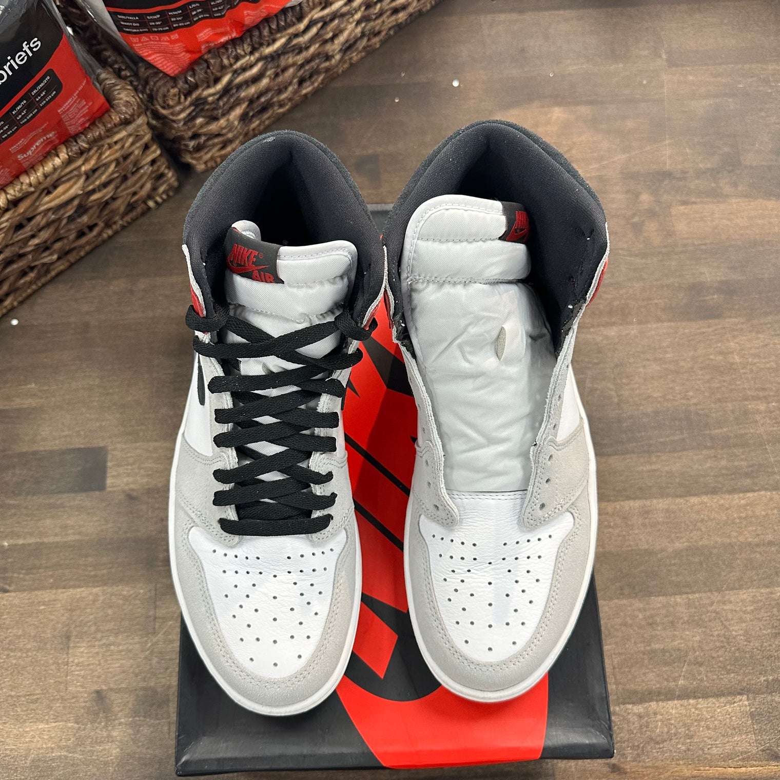 Light Smoke Grey Jordan 1 High Retro (USED)