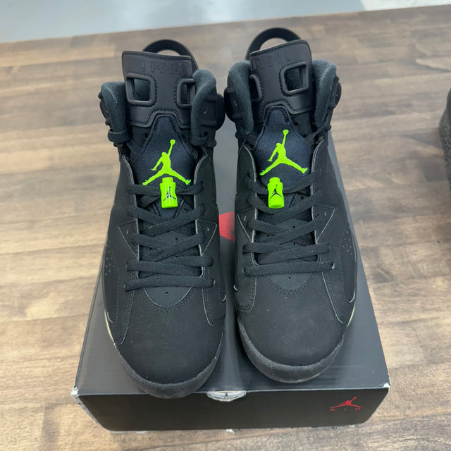 Electro Green Jordan 6 (USED)