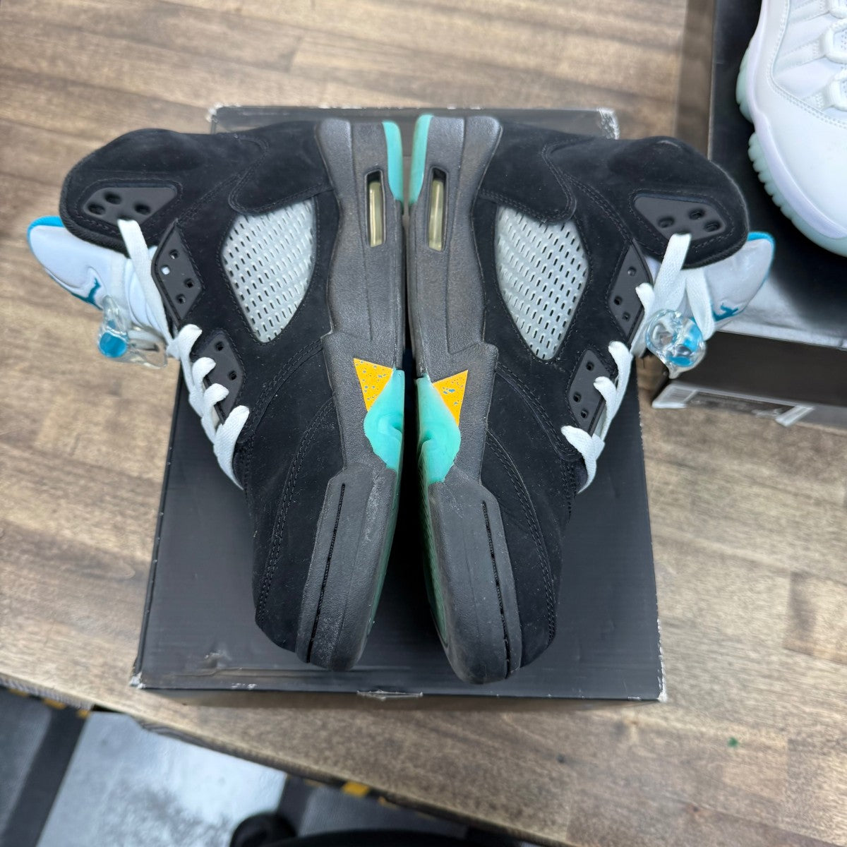 Jordan 5 Retro Aqua - Image 4