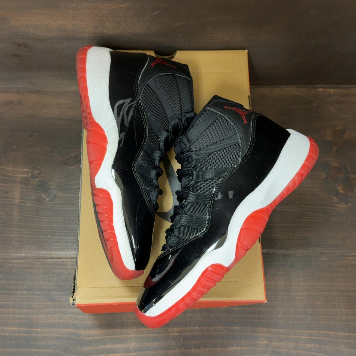 Jordan 11 Retro Playoffs Bred (2019) - Image 2