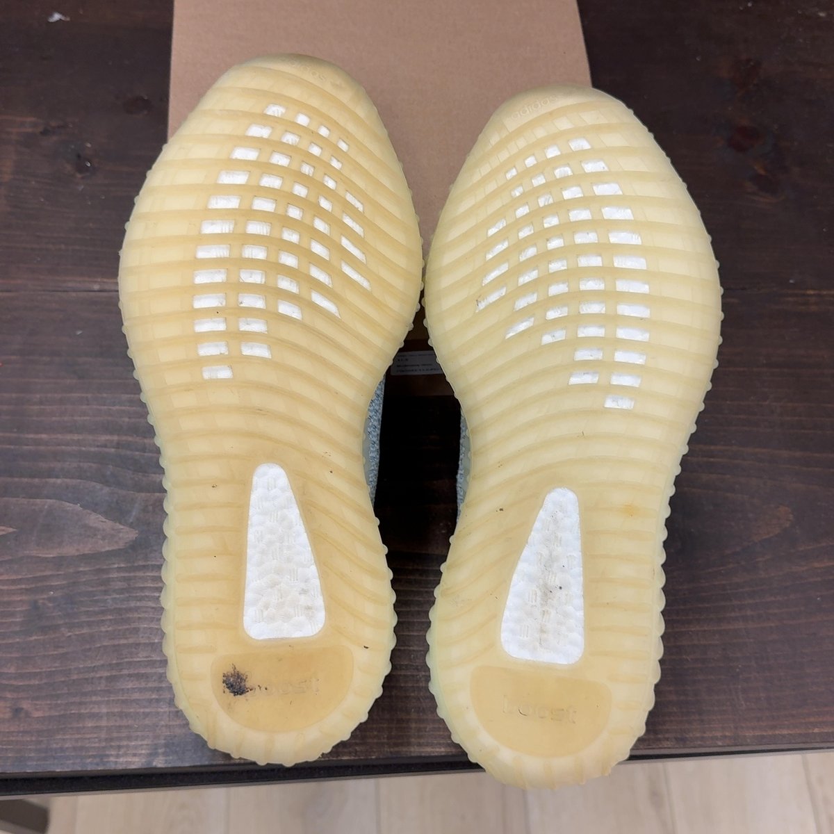 adidas Yeezy Boost 350 V2 Cloud White (Non-Reflective) Size 11.5 (Pre-Owned) - aux
