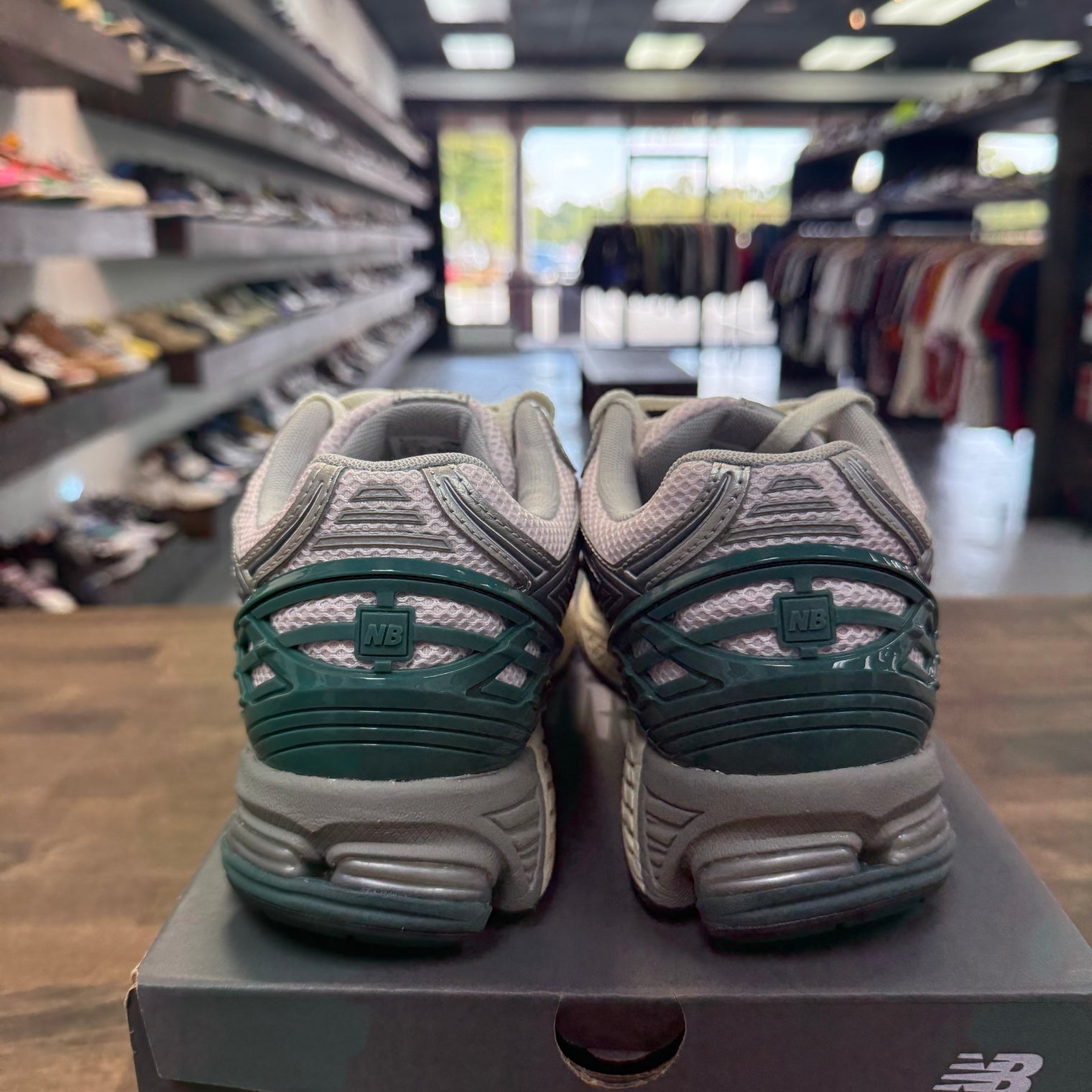 New Balance 1906R Granite Metallic Pink (Used)