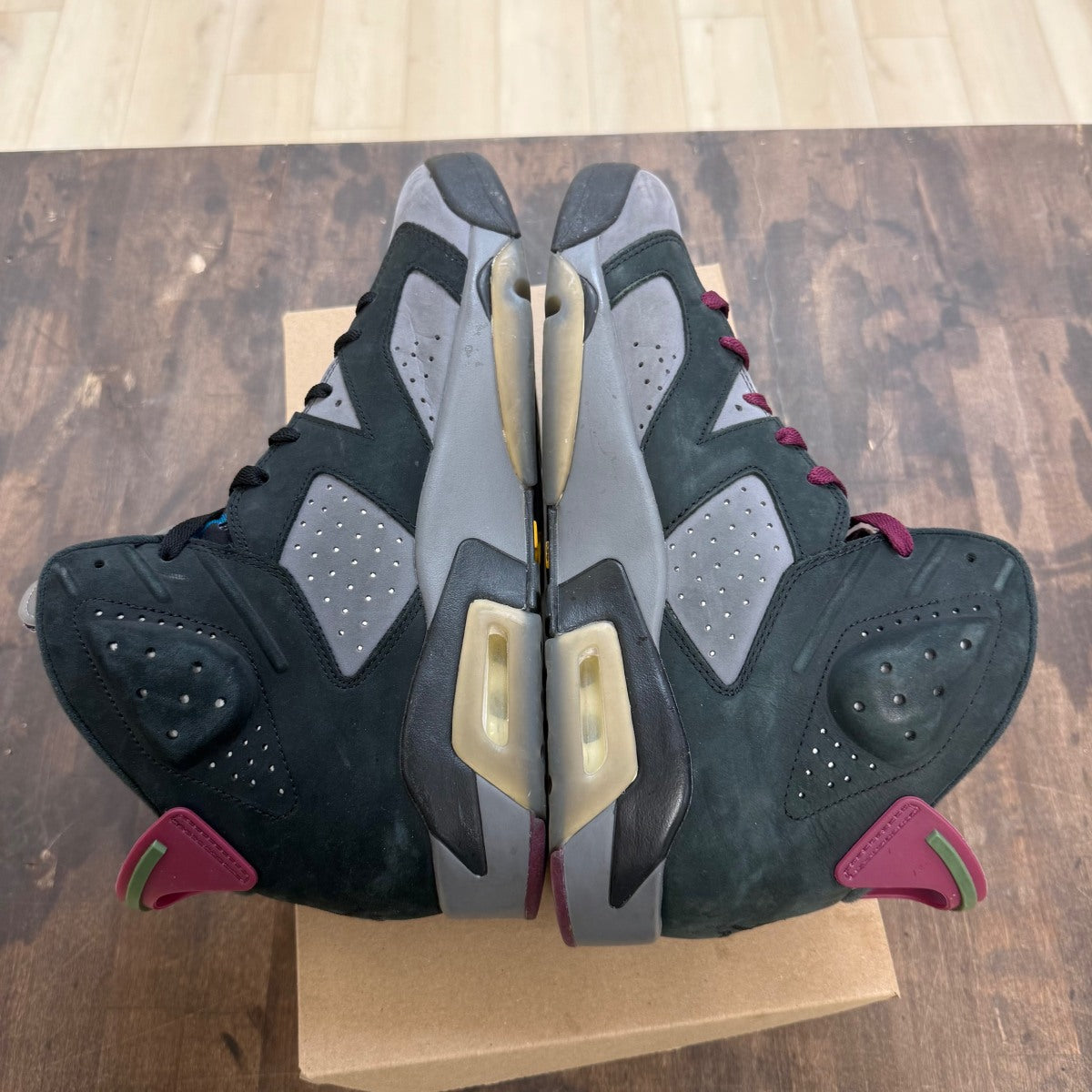 Jordan 6 Retro Bordeaux Size 12 (Pre-Owned) - Image 3