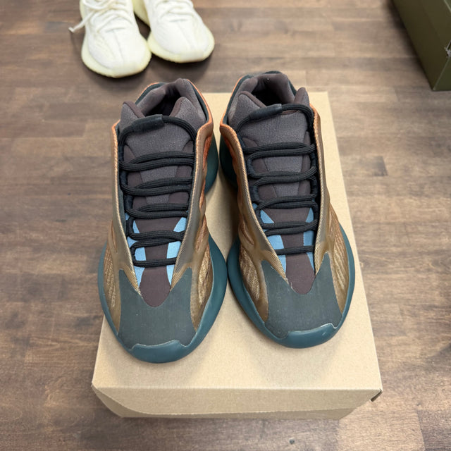 Copper Fade Yeezy 700 V3 (USED, No Box)