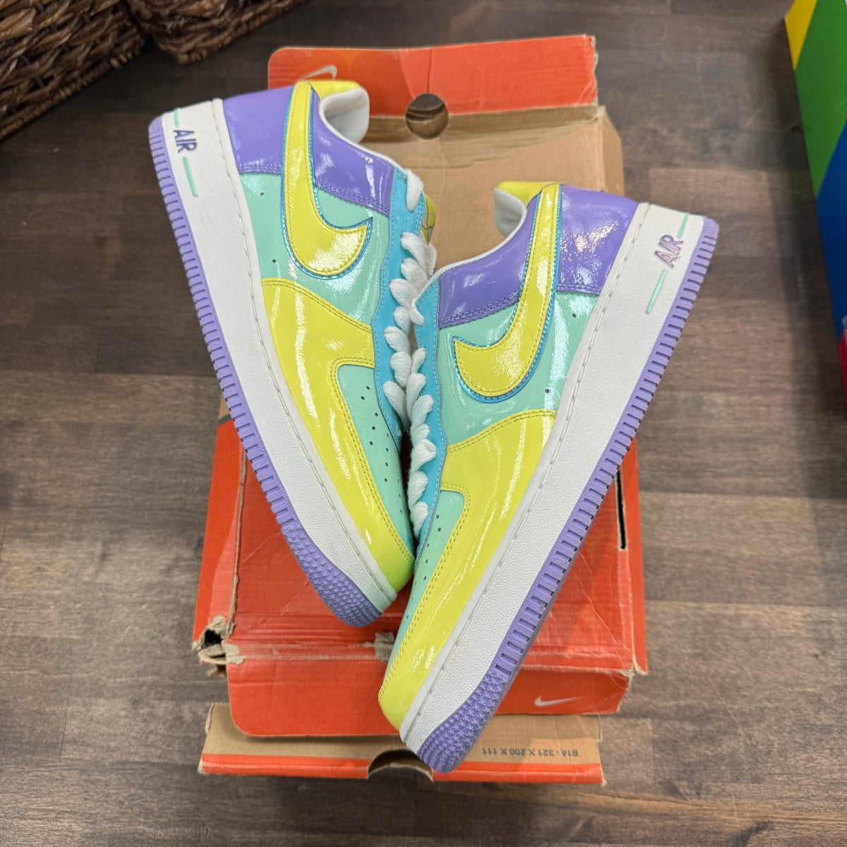 Nike Air Force 1 Low Easter Egg (2006) - Image 1