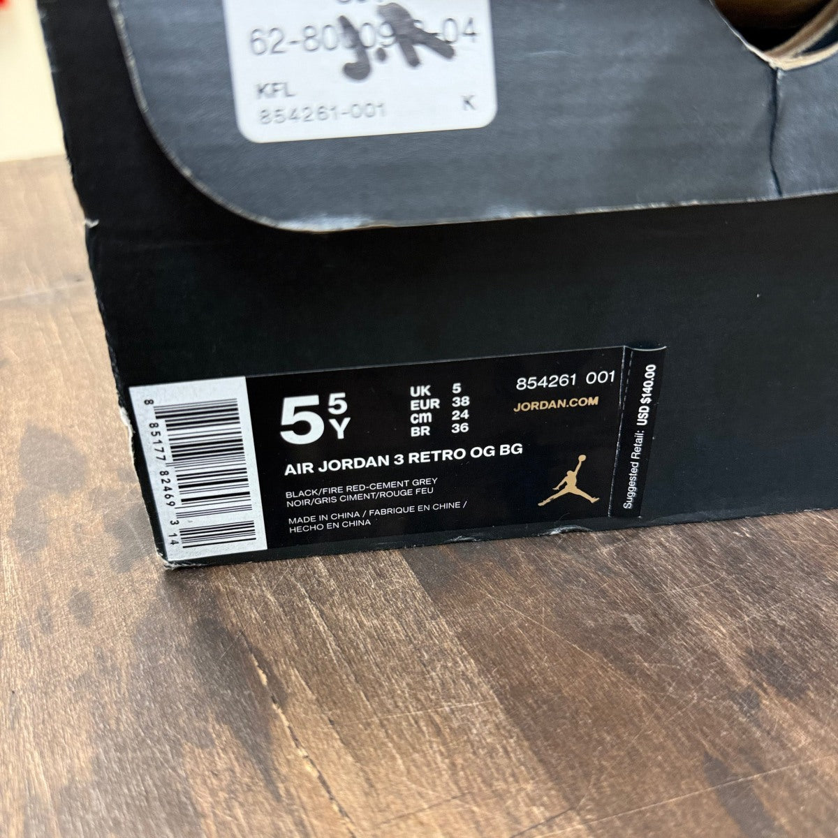Jordan 3 Retro Black Cement (2018) (GS) - Image 8