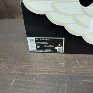 Jordan 2 Retro OG Chicago (2022) - Image 7