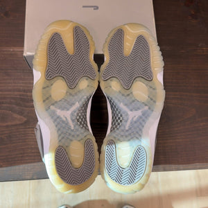 Jordan 11 Retro Cool Grey (2021) Size 8 (Pre-Owned) - aux