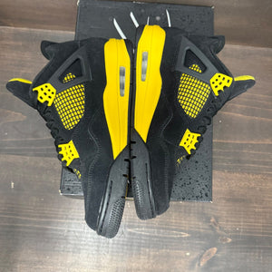 Jordan 4 Retro Thunder (2023) - Image 3