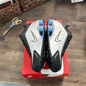 Nike Shox R4 Metallic Silver Black Psychic Blue Size 9 (Pre-Owned) - Image 3