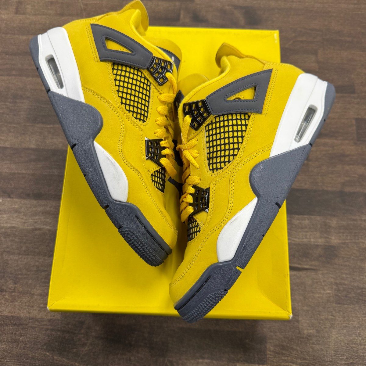 Jordan 4 Retro Lightning (2021) - Image 1
