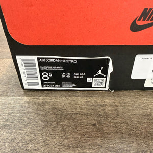 Jordan 11 Retro Playoffs Bred (2019) Size 8.5 (Pre-Owned) - Image 6