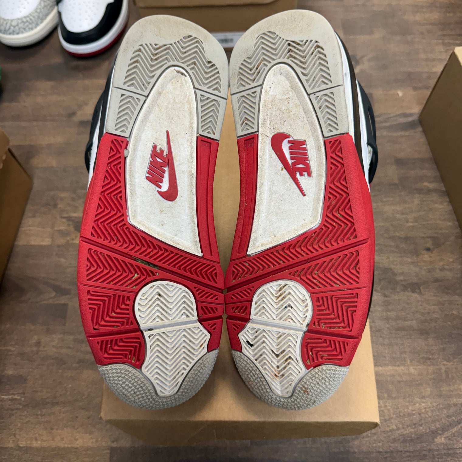 Fire Red Jordan 4 (2020) (USED,No Box)