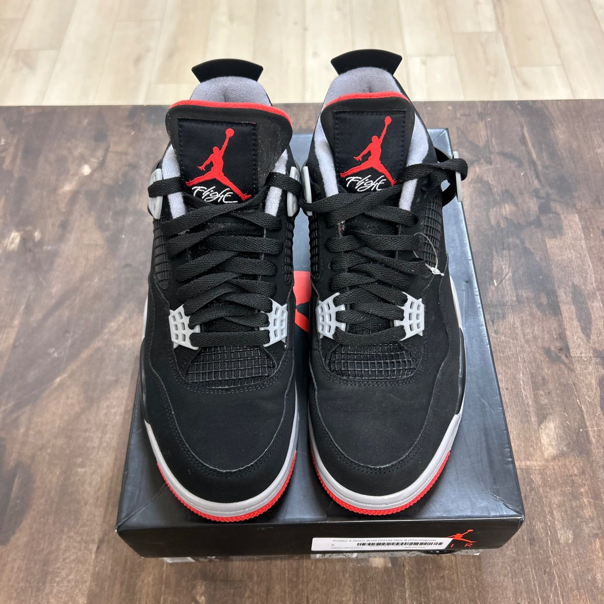 Jordan 4 Retro Bred (2019) - Image 2