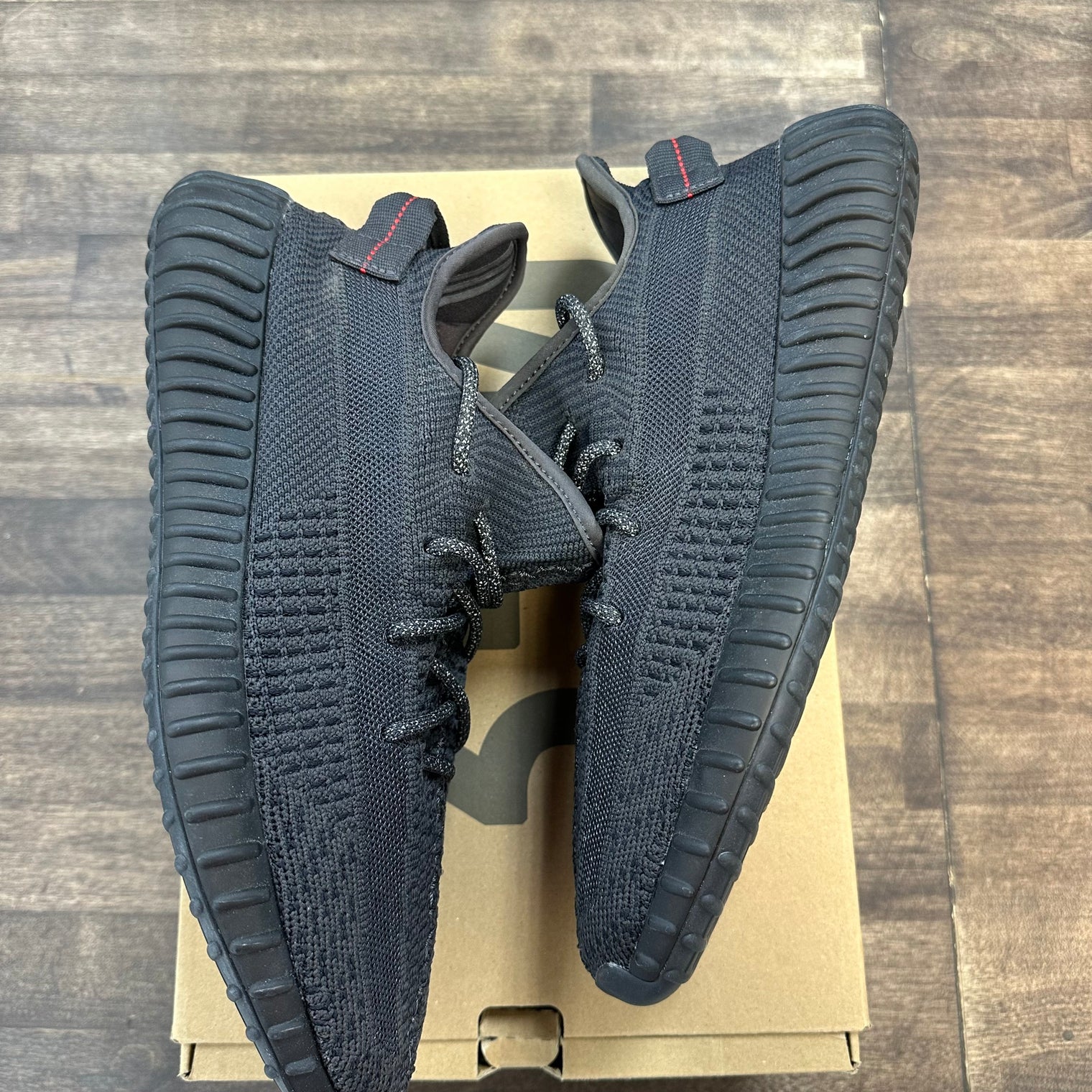 Black Yeezy 350 Non-Reflective (Used)