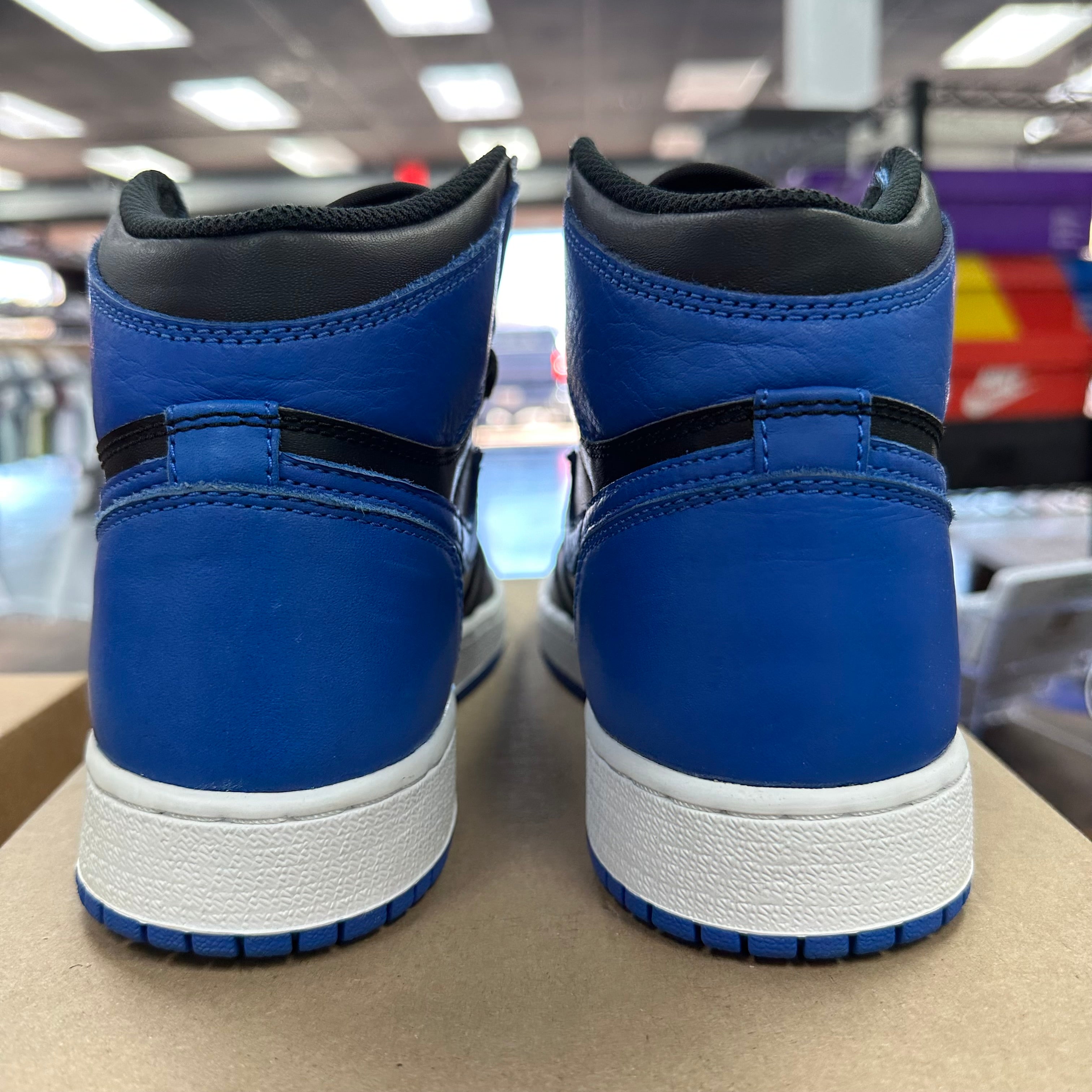 Jordan 1 High FlyEase Royal (GS) Size 5.5Y (Pre-Owned)