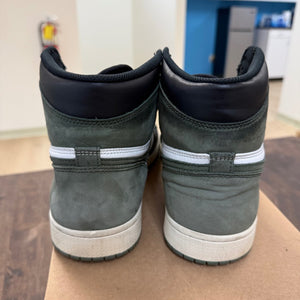 Jordan 1 Retro High Clay Green Size 10 (Pre-Owned) - Image 3