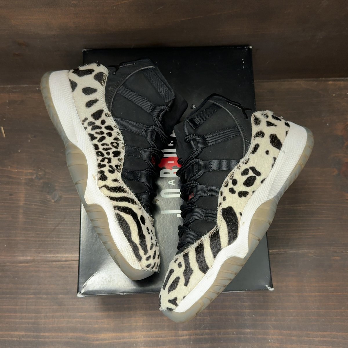 Jordan 11 Retro Animal Instinct (Women's) Size 7.5W (Pre-Owned) - back