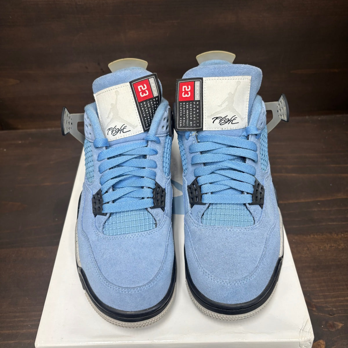 Jordan 4 Retro University Blue Size 8.5 (Pre-Owned)