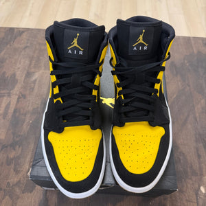 Jordan 1 Retro Mid New Love (2017) - Image 2