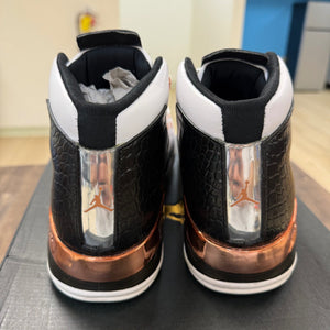 Jordan 17 Retro Copper (2016) Size 8.5 (Pre-Owned) - Image 3
