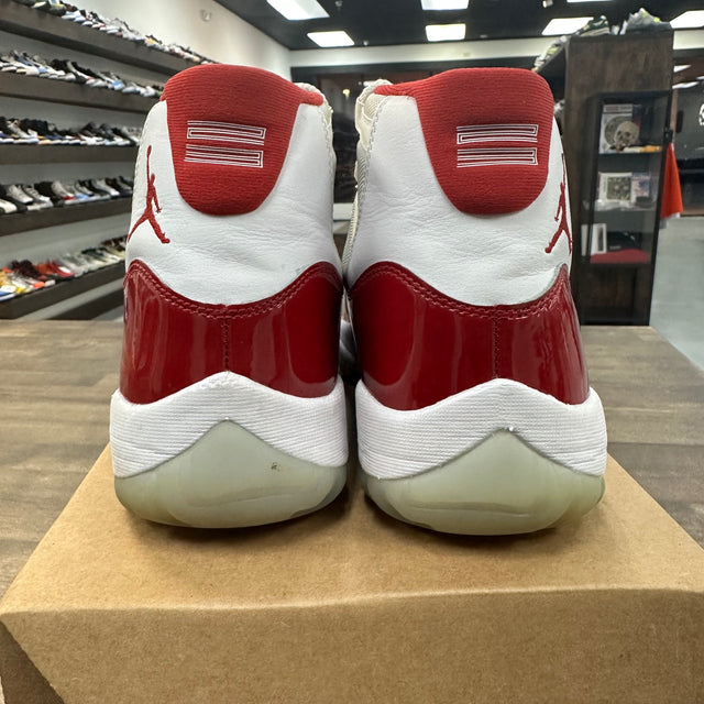 Cherry Jordan 11 Retro (2022) (USED, No Box)