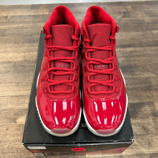 Win like 96 Jordan 11 Retro (USED)