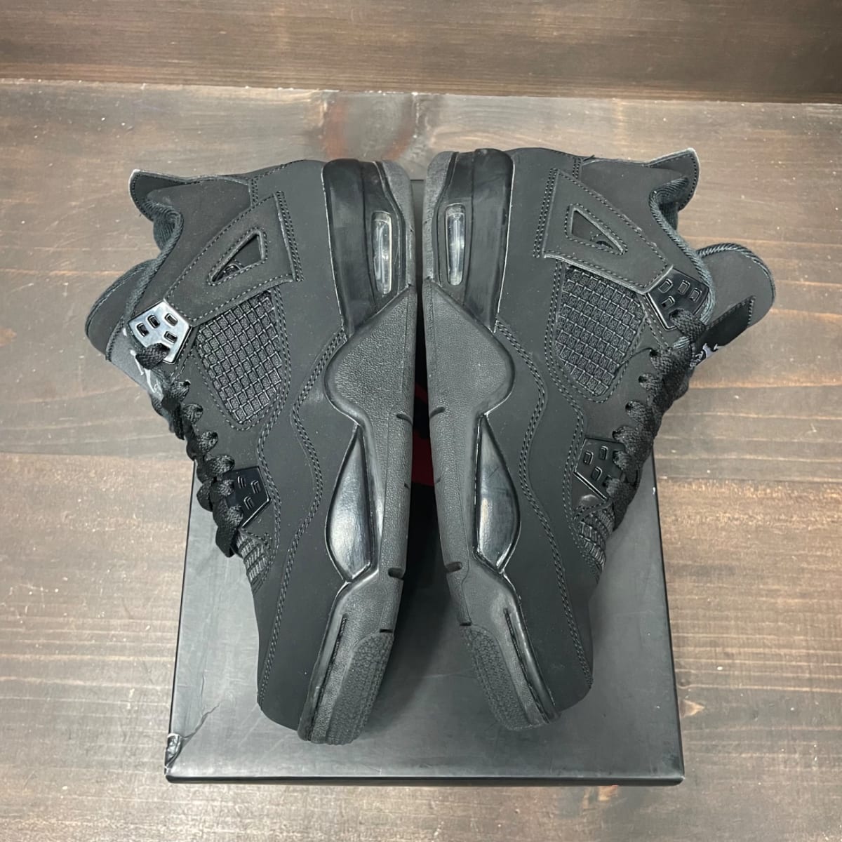 Jordan 4 Retro Black Cat (2020) (GS) Size 7Y (Pre-Owned) - sole