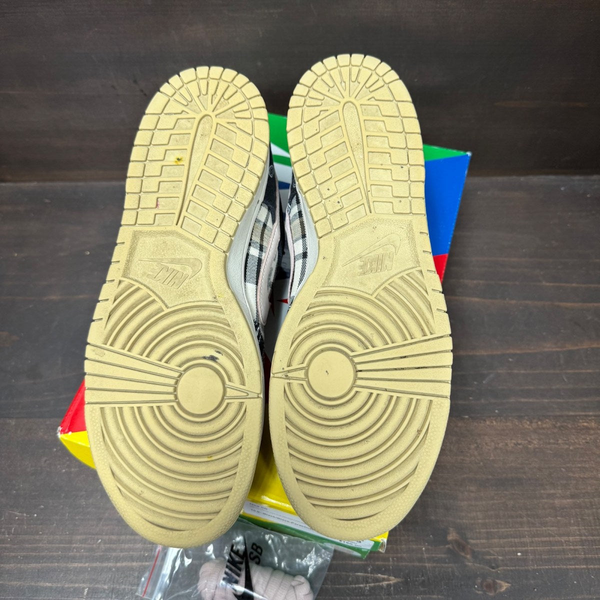 Nike SB Dunk Low Travis Scott - Image 6