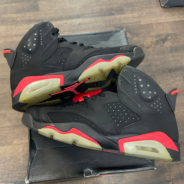 Infrared Jordan 6 2014 (USED)