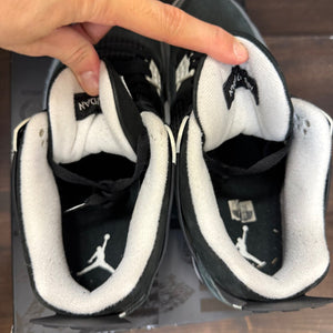 Jordan 4 Retro Fear (2024) - Image 4