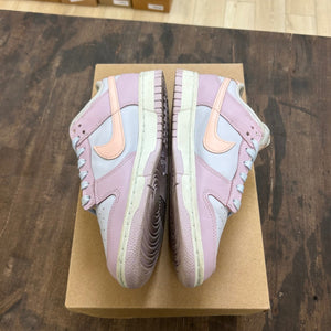 Nike Dunk Low Easter (Women's) Size 8.5W (Pre-Owned) - Image 3