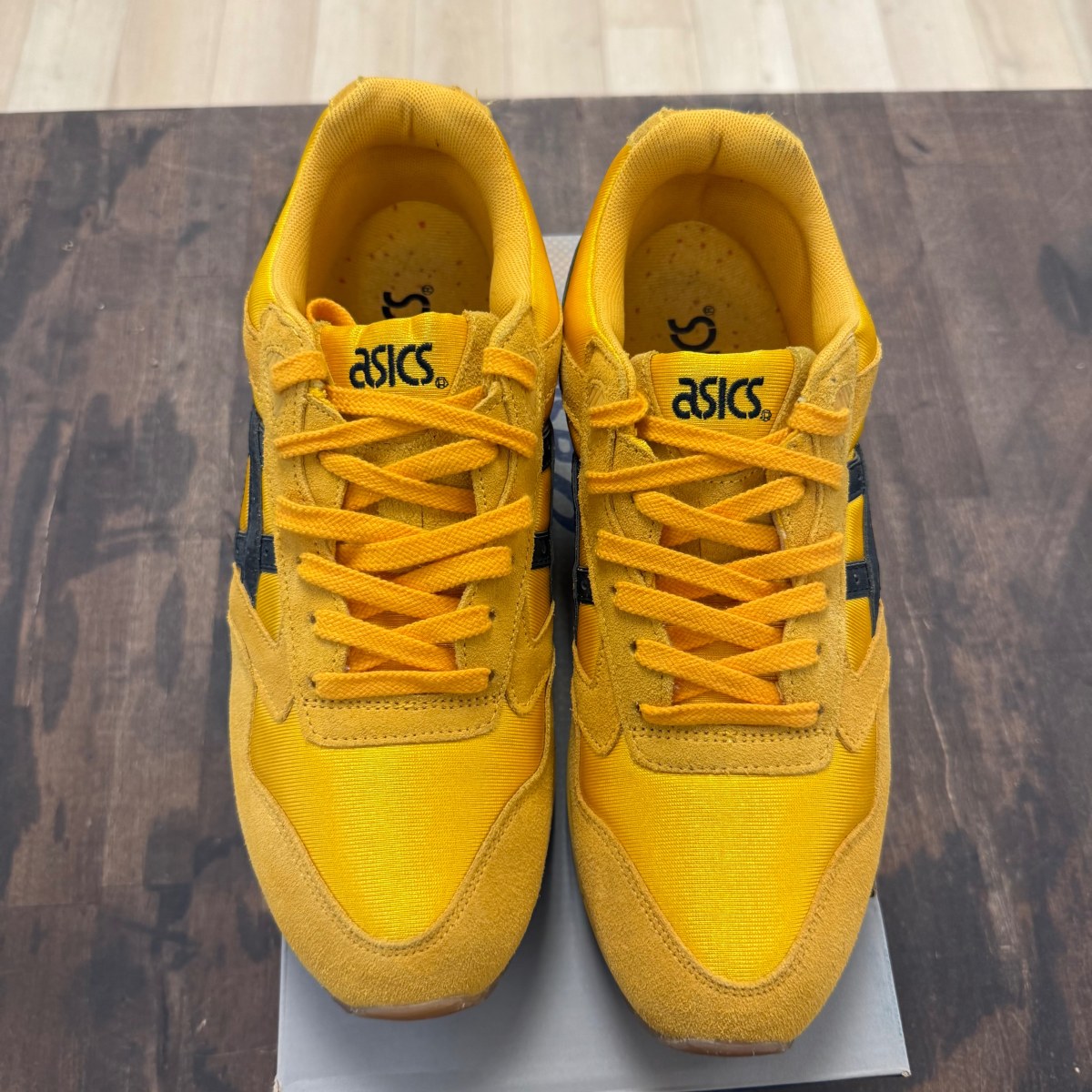 ASICS Gel-Saga II Kill Bill Size 9.5 (Pre-Owned) - Image 2