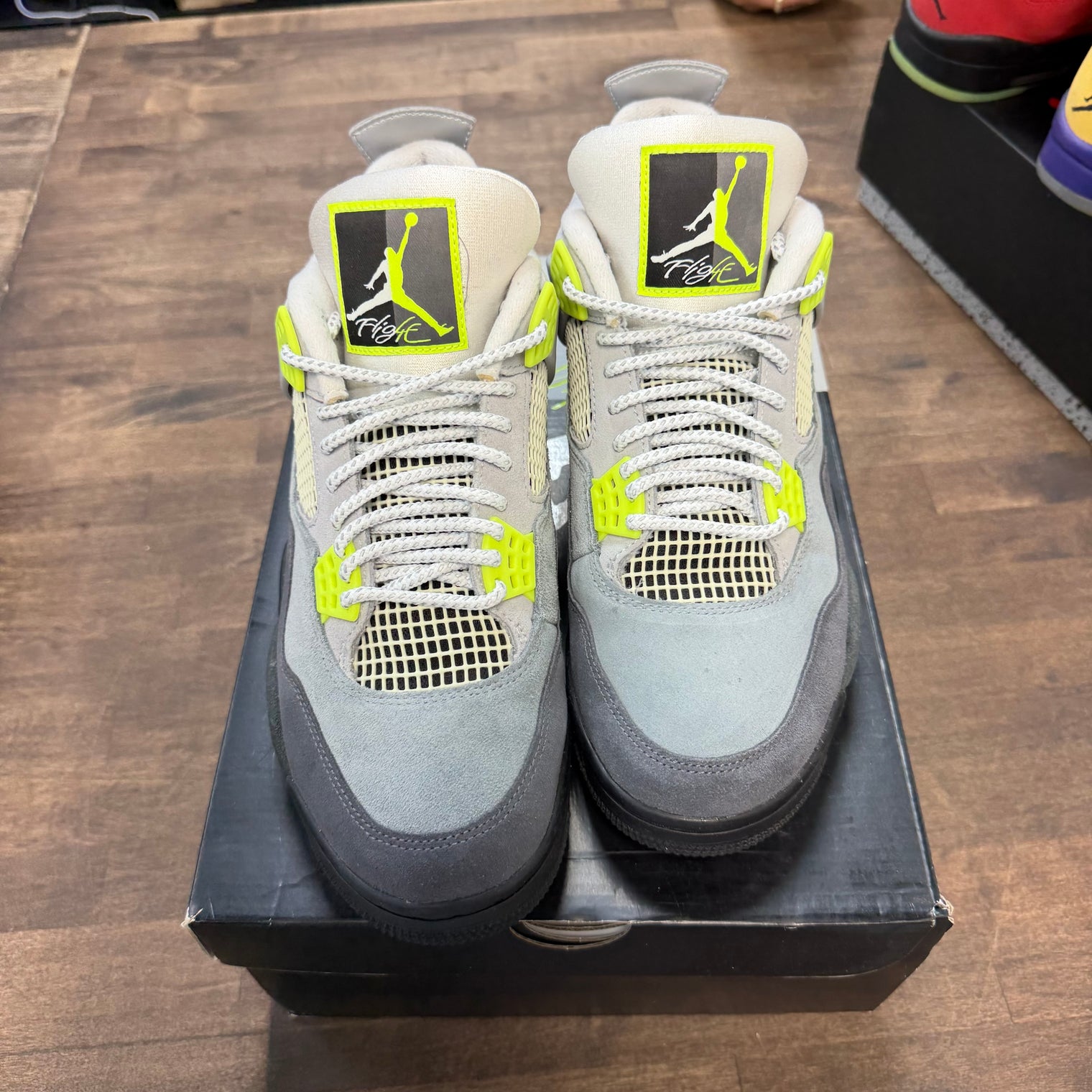 Neon 95 Jordan 4 Retro (USED)