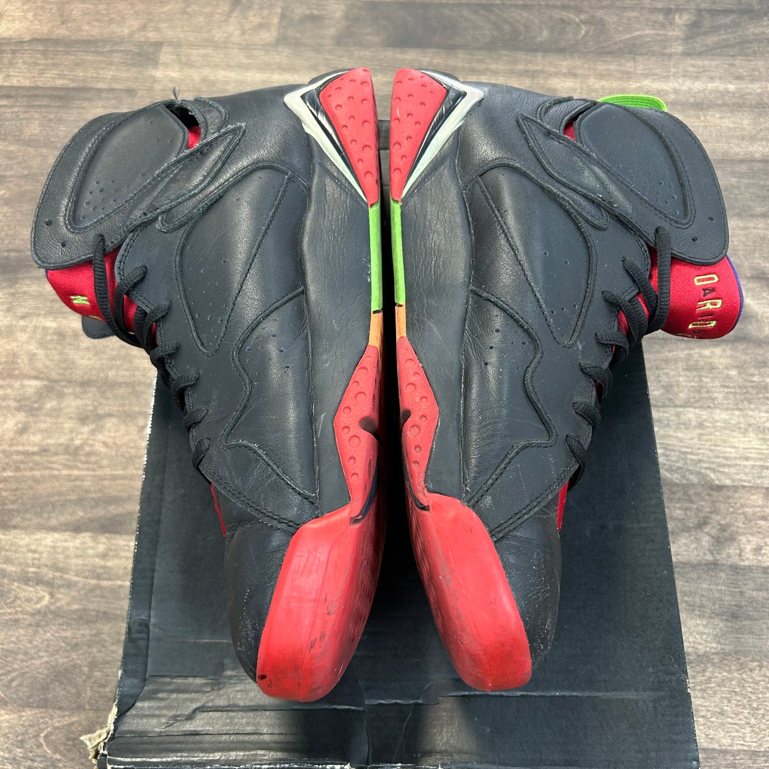 Marvin the Martian Jordan 7 (USED)