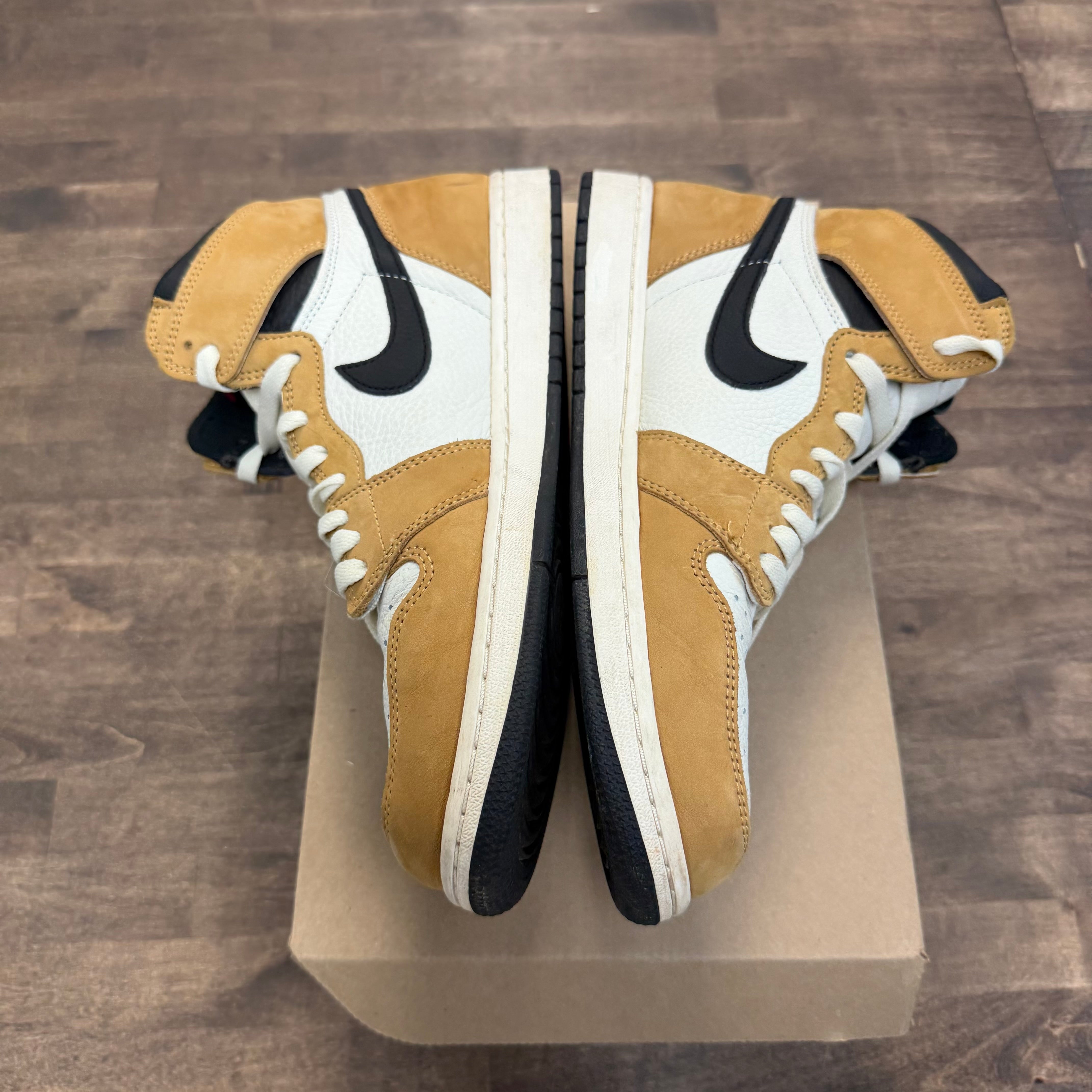 Jordan 1 Retro High Rookie of the Year (US 11.5) (USED,No Box) Size 11.5 (Pre-Owned) - Image 5