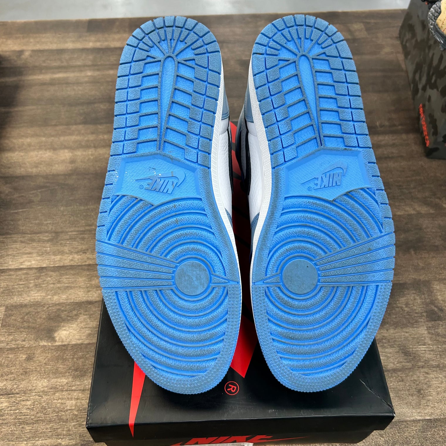 University Blue Jordan 1 High (USED)