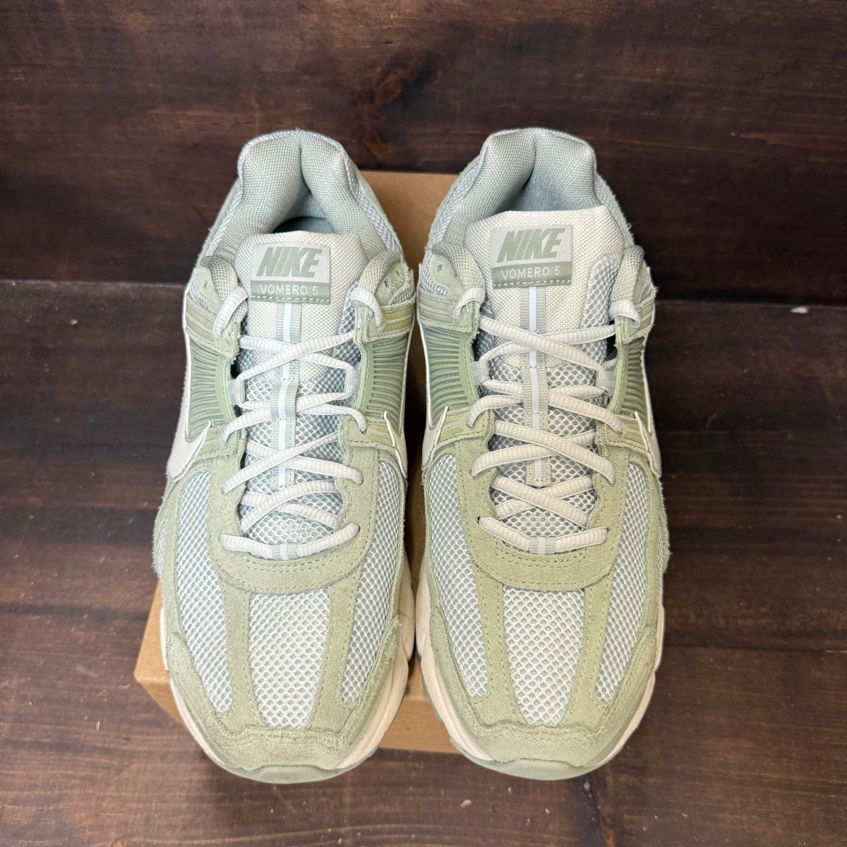 Nike Zoom Vomero 5 Jade Horizon Size 12 (Pre-Owned) - Image 2