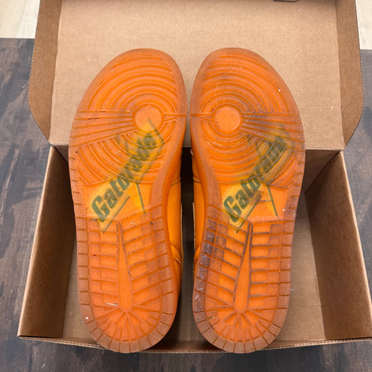 Jordan 1 Retro High Gatorade Orange Peel Size 11 (Pre-Owned) - Image 5