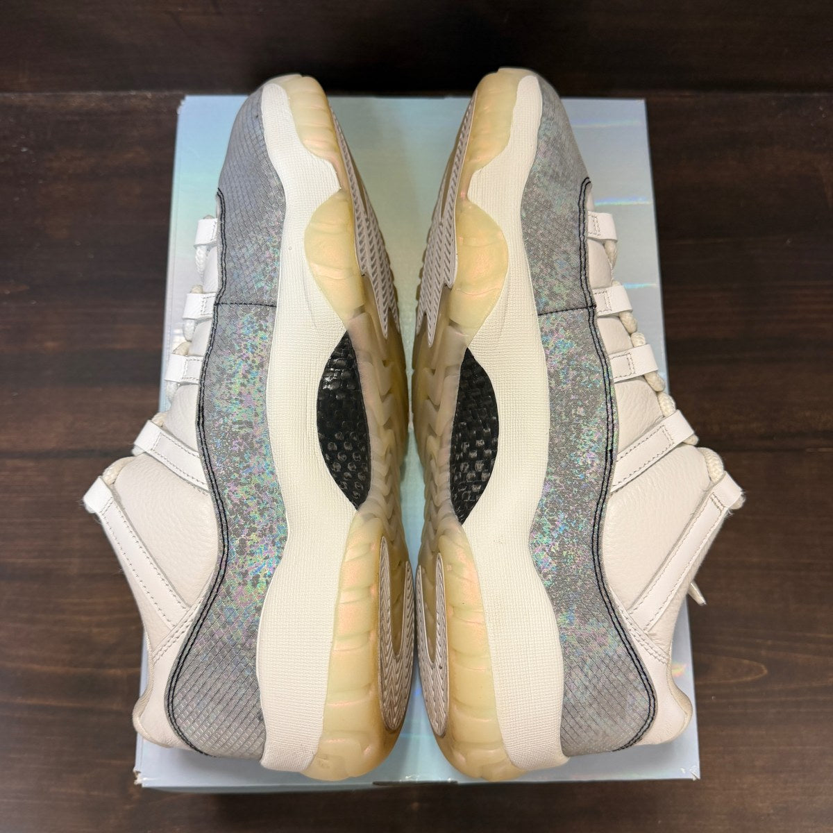 Jordan 11 Retro Low Year of the Snake - Image 6