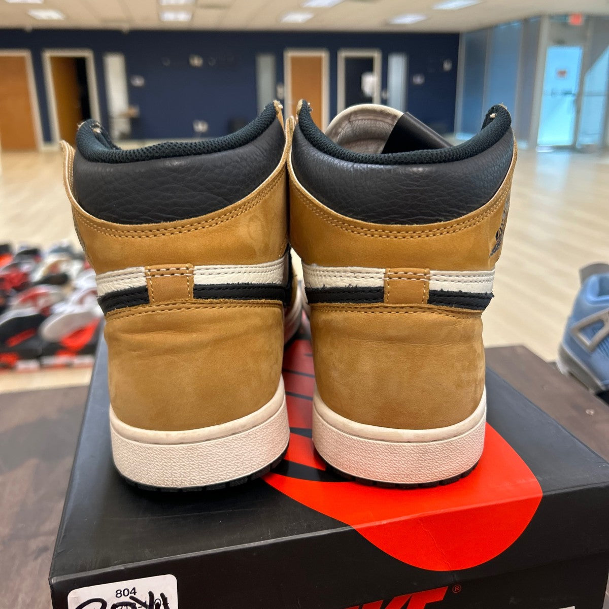 Jordan 1 Retro High Rookie of the Year - Image 4