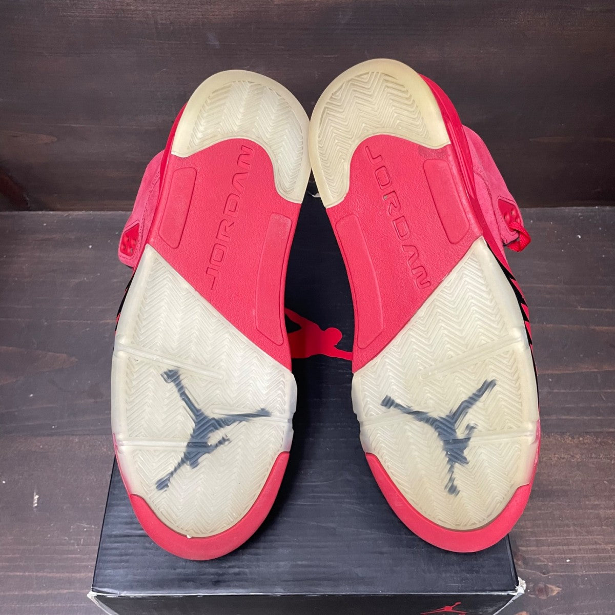 Jordan 5 Retro Red Suede - Image 4