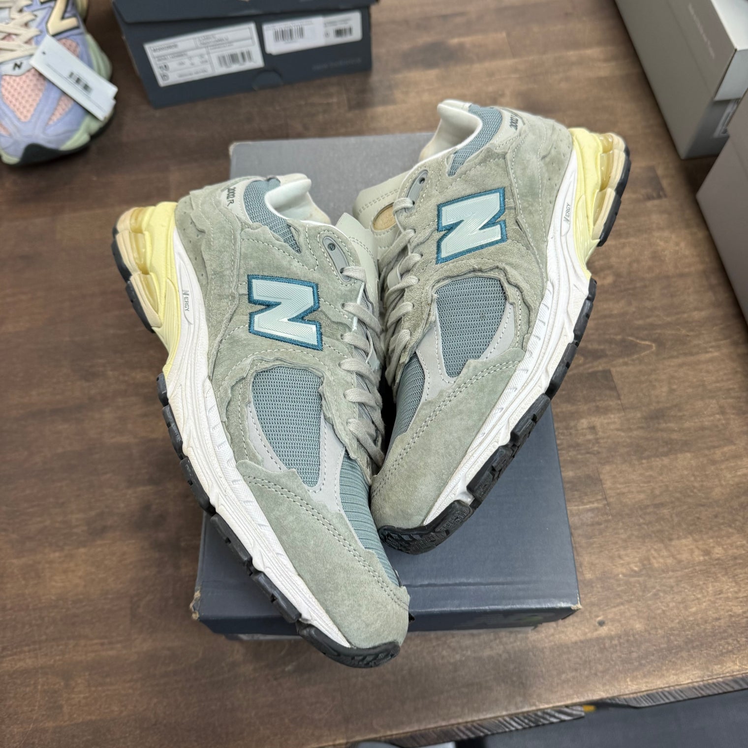 New Balance 2002R Protection Pack Mirage Grey (US 9.5) (USED)