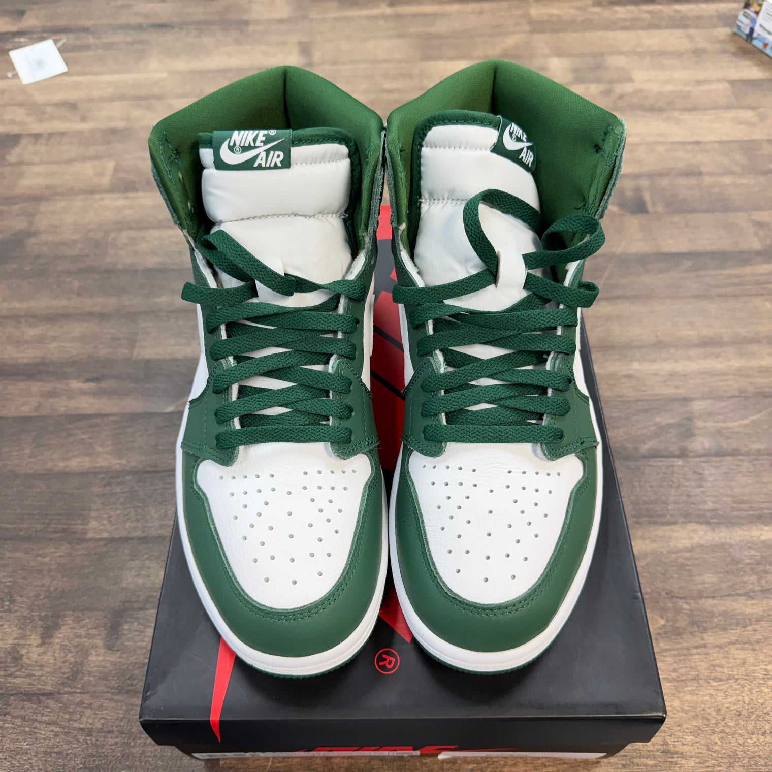 Gorge Green Jordan 1 High (USED)
