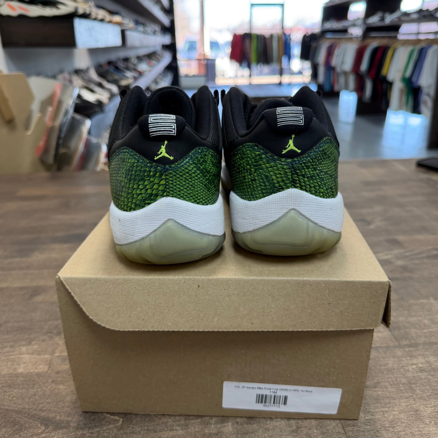 Jordan 11 Retro Low Green Snakeskin (US 8) (USED, No Box)