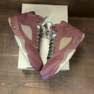 Jordan 5 Retro Burgundy (2023) Size 9 (Pre-Owned) - back