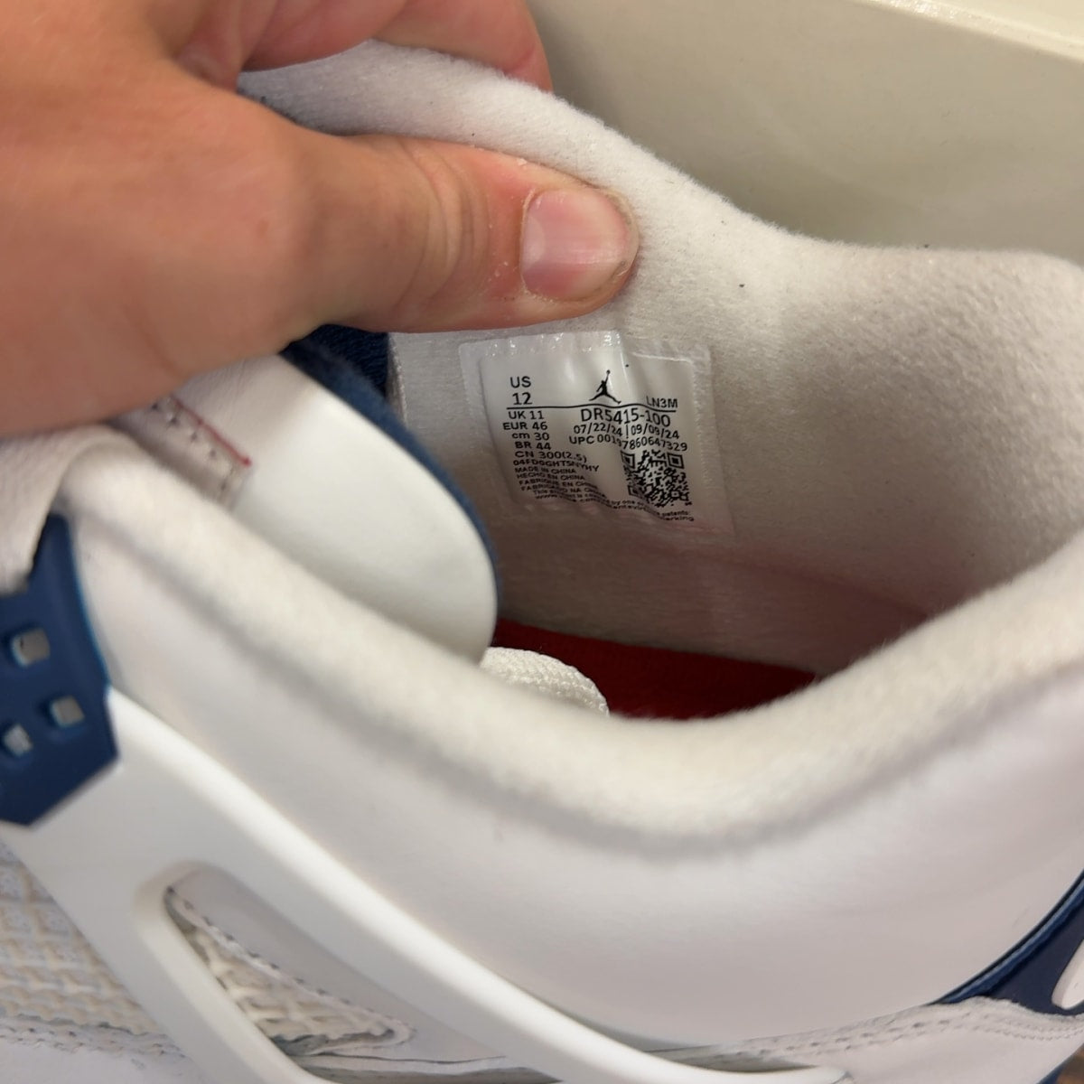 Jordan 4 Retro SB Navy Size 12 (Pre-Owned) - aux