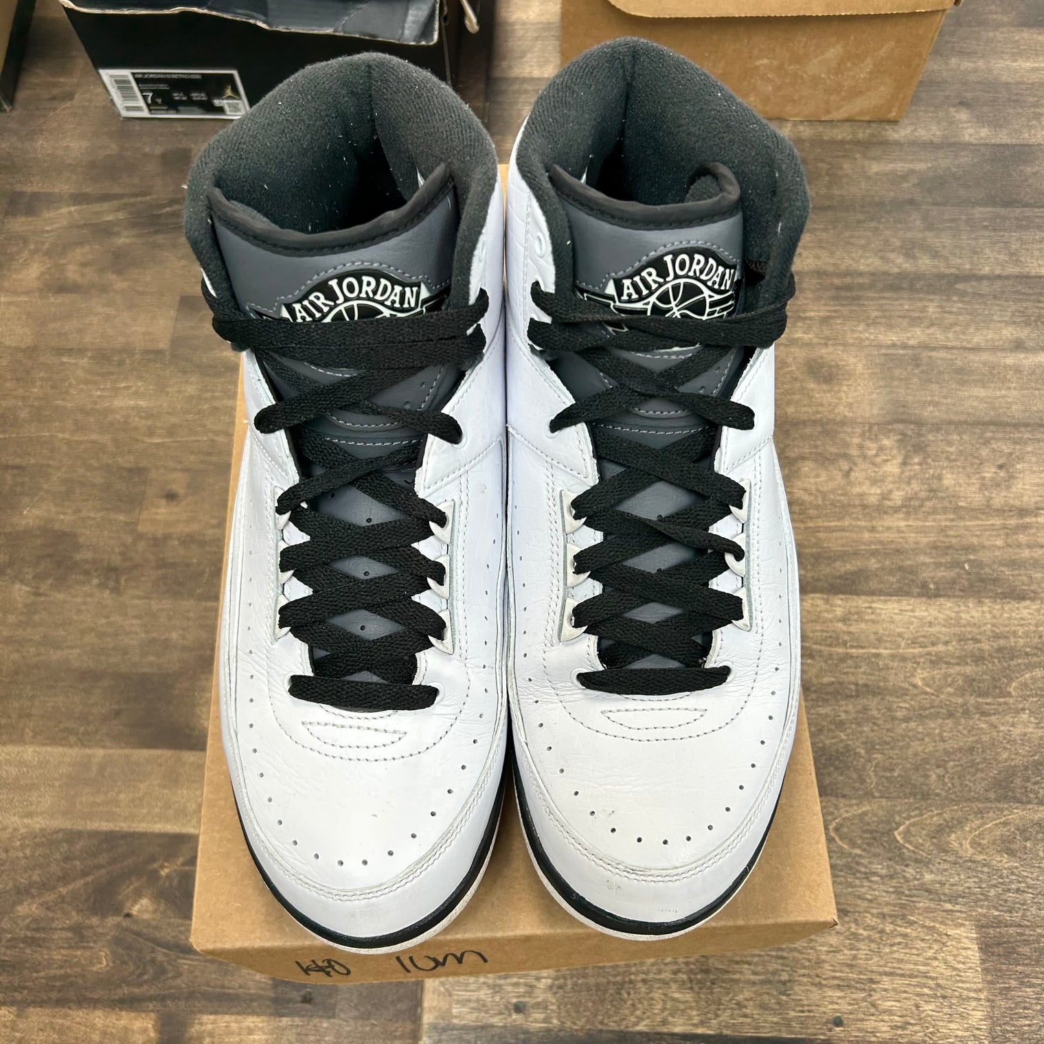 Wing it Jordan 2 Retro (USED, No Box)